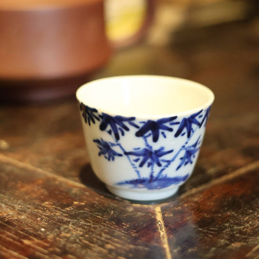 1910s Antique Chinese Qing Dynasty Hand-painted Tea Cup