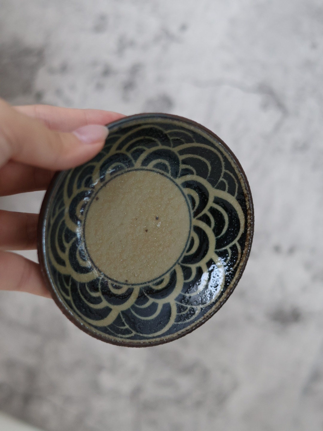 Japanese Ceramic Appetizer Plate | 9.5cm Rustic Wabi-Sabi Small Dish | Ideal for Kaiseki Dining & Home Decor